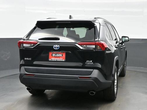 2020 Toyota RAV4 Hybrid XLE