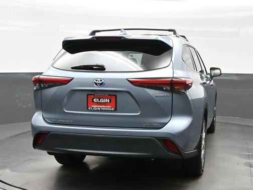 2022 Toyota Highlander Hybrid Limited