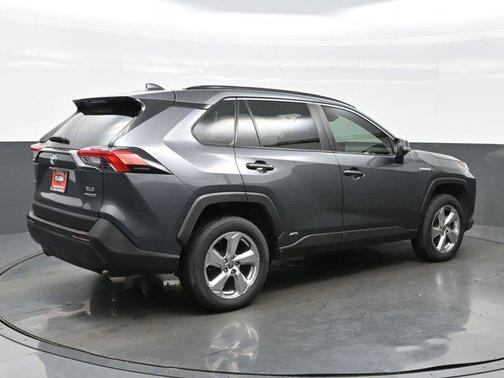 2021 Toyota RAV4 Hybrid XLE Premium