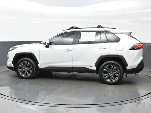 2023 Toyota RAV4 Hybrid XLE Premium