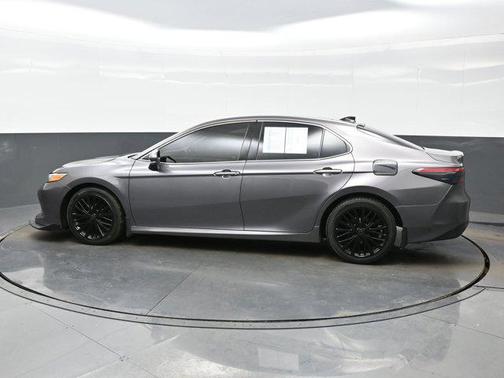 2020 Toyota Camry XLE