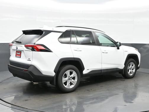 2021 Toyota RAV4 Hybrid LE