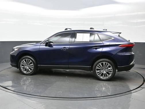 2024 Toyota Venza XLE