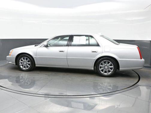 2009 Cadillac DTS 1SC