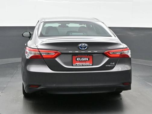 2018 Toyota Camry Hybrid LE