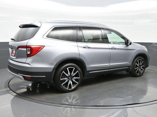 2020 Honda Pilot AWD Elite