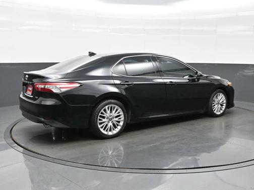 2020 Toyota Camry XLE