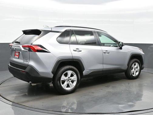 2021 Toyota RAV4 Hybrid LE