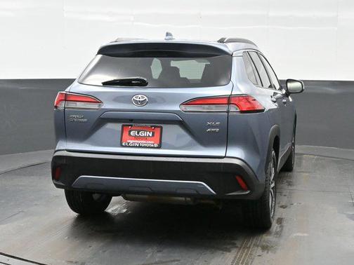 2022 Toyota Corolla Cross XLE