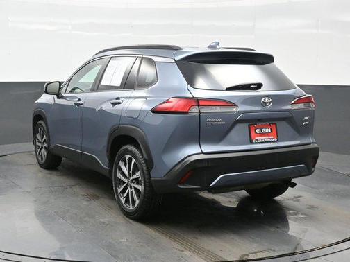 2022 Toyota Corolla Cross XLE