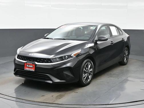 Aurora Black 2023 Kia Forte LXS