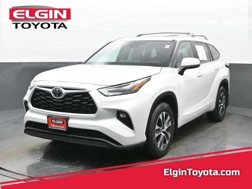 2025 Toyota Highlander XLE