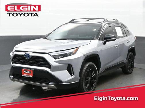 2022 Toyota RAV4 Hybrid SE
