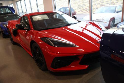 2026 Chevrolet Corvette Stingray w/1LT