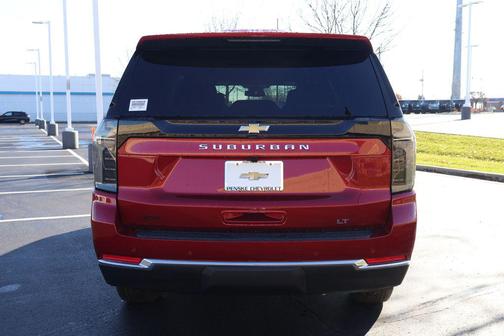 2026 Chevrolet Suburban LT