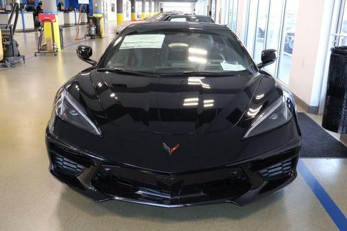 2026 Chevrolet Corvette Stingray w/2LT