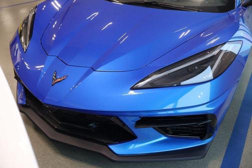 Riptide Blue Metallic 2026 Chevrolet Corvette Stingray w/3LT