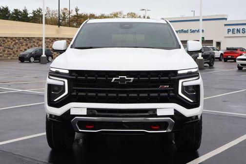 2026 Chevrolet Suburban Z71, 4WD