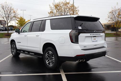 2026 Chevrolet Suburban Z71, 4WD