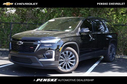 2023 Chevrolet Traverse RS
