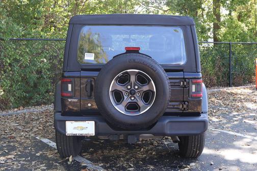2022 Jeep Wrangler Sport