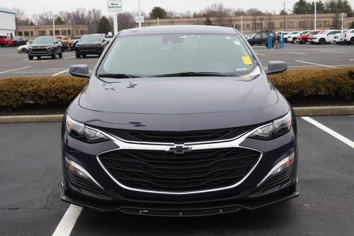 2025 Chevrolet Malibu FWD RS