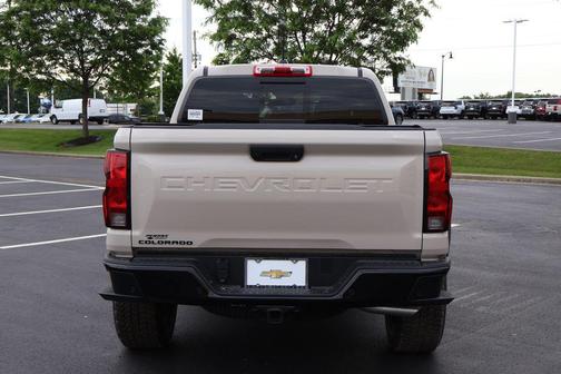 White Sands 2026 Chevrolet Colorado Trail Boss