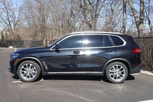 2023 BMW X5 xDrive40i