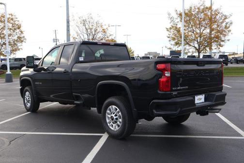 2026 Chevrolet Silverado 2500 WT