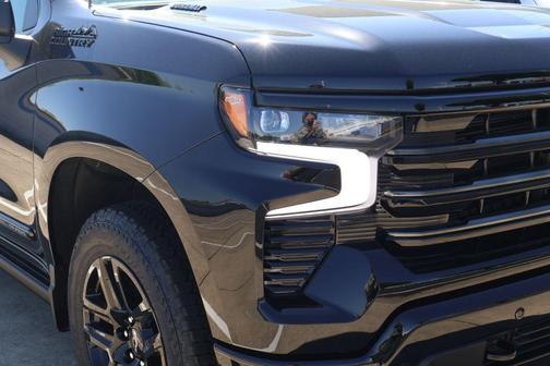 Black 2026 Chevrolet Silverado 1500 High Country