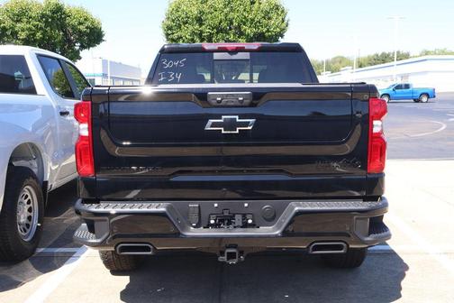 Black 2026 Chevrolet Silverado 1500 High Country