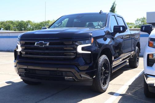 Black 2026 Chevrolet Silverado 1500 High Country