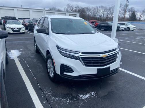 2024 Chevrolet Equinox LS