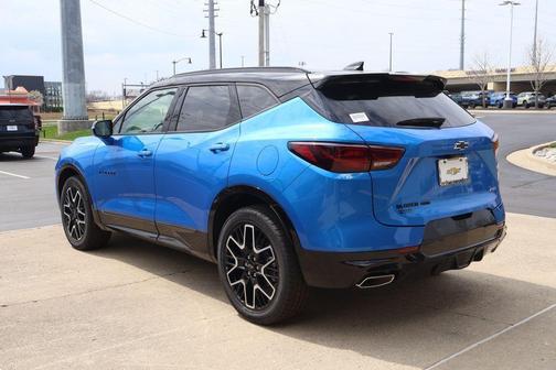 Riptide Blue Metallic 2026 Chevrolet Blazer RS