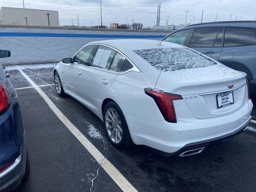 2023 Cadillac CT5 Luxury