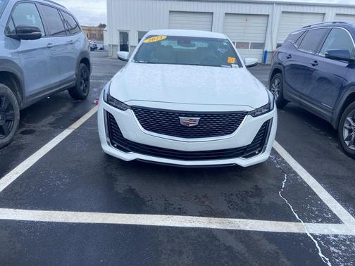 2023 Cadillac CT5 Luxury