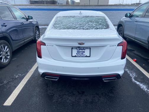 2023 Cadillac CT5 Luxury