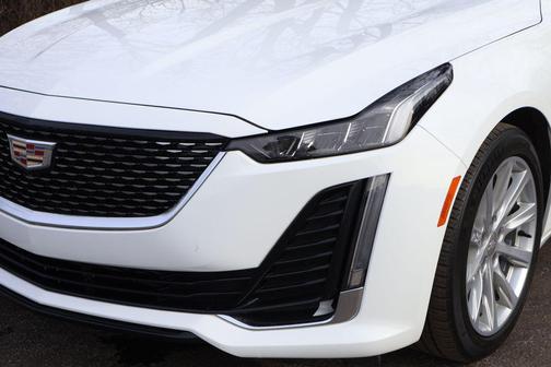 2023 Cadillac CT5 Luxury