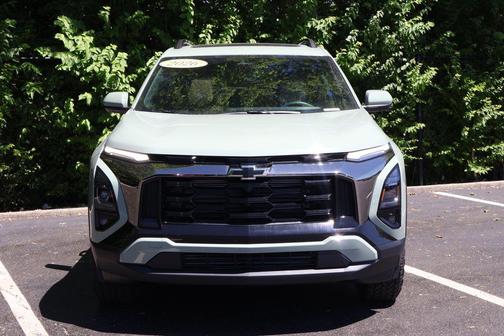 Cacti Green 2026 Chevrolet Equinox AWD ACTIV