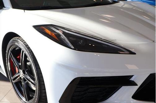 2026 Chevrolet Corvette Stingray w/2LT