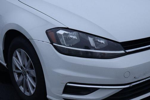 2018 Volkswagen Golf TSI S