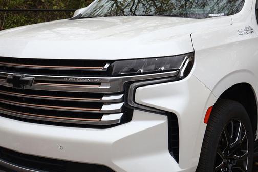 2023 Chevrolet Tahoe 4WD High Country