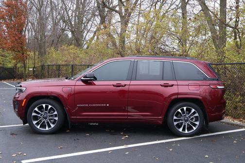 2024 Jeep Grand Cherokee 4xe Overland