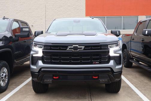 Sterling Gray Metallic 2026 Chevrolet Silverado 1500 LT Trail Boss