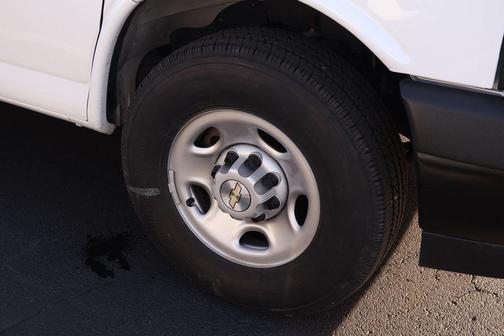 2022 Chevrolet Express 3500 RWD 3500 Regular Wheelbase WT