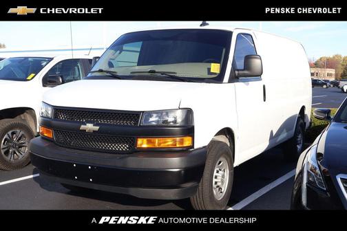 2022 Chevrolet Express 3500 RWD 3500 Regular Wheelbase WT