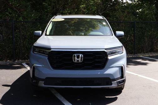 2024 Honda Pilot Touring 8-Passenger