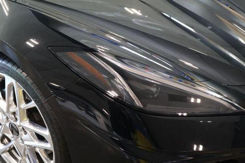 2025 Chevrolet Corvette Stingray w/2LT