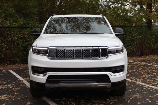 2023 Jeep Grand Wagoneer L Series III 4x4