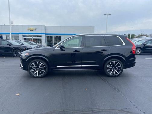 2024 Volvo XC90 B6 Plus Bright Theme 7-Seater